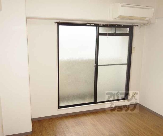 【中井マンション新烏丸】間取