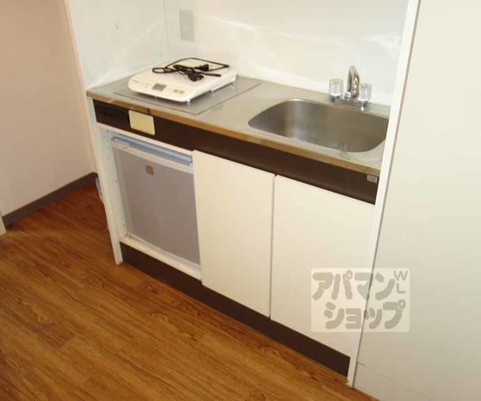 【中井マンション新烏丸】間取