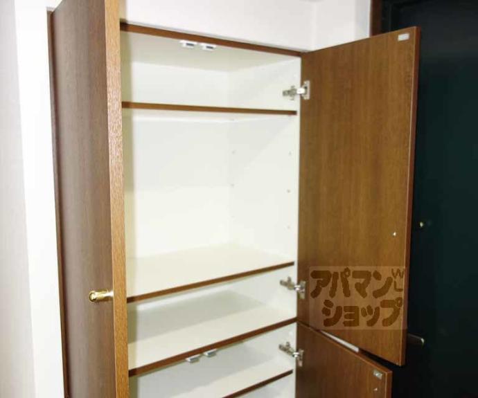 【リーガル京都河原町五条】間取