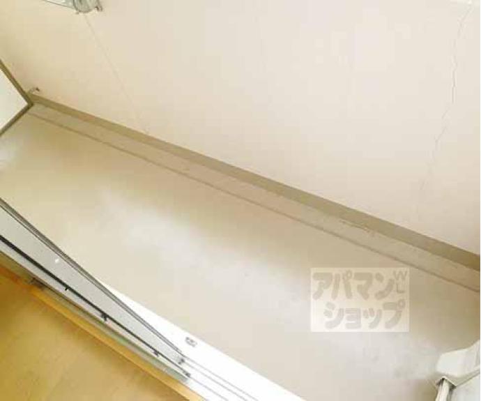 【カーサミア十条】間取