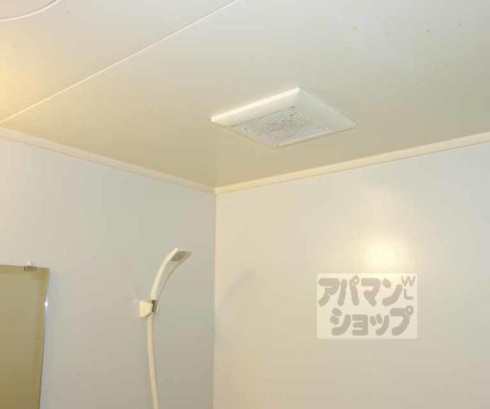 【エーシェント室町】間取