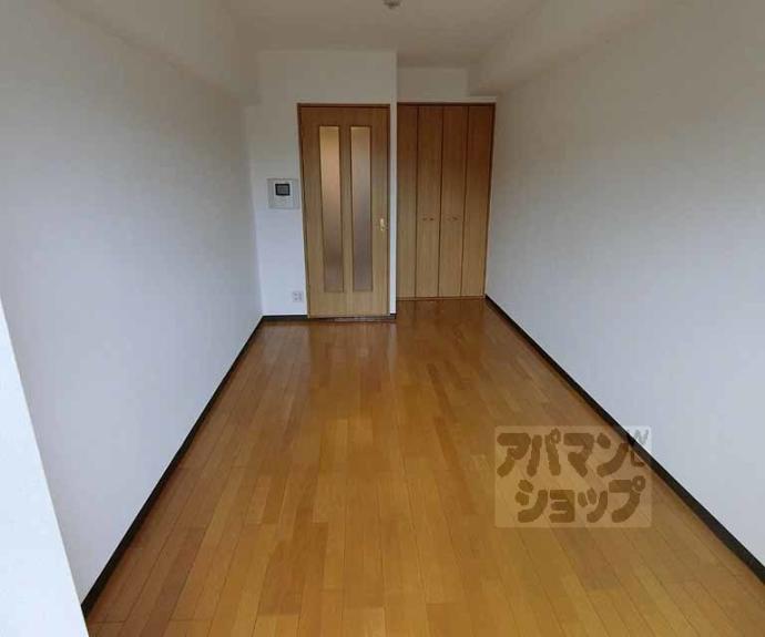 【プレサンス京都二条城前】間取