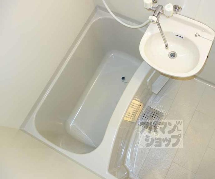 【プレサンス京都二条城前】間取