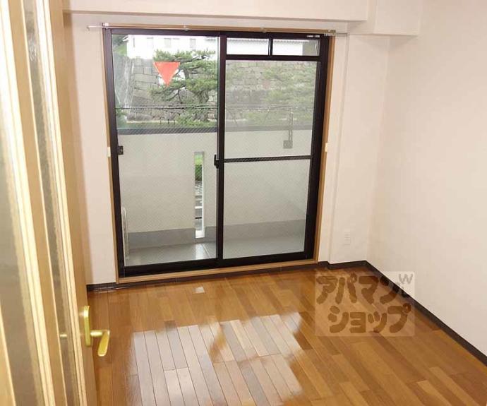 【プレサンス京都二条城前】間取