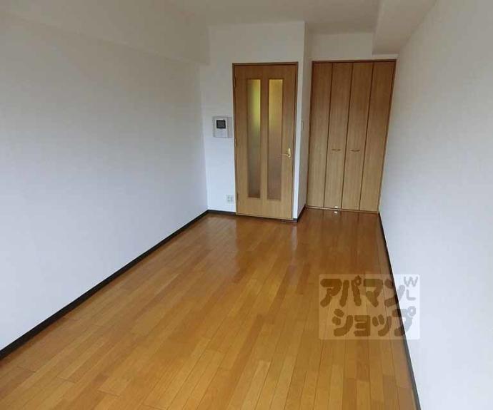 【プレサンス京都二条城前】間取