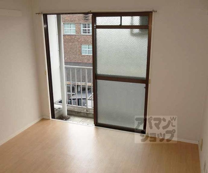 【ノアーズアーク東寺】間取