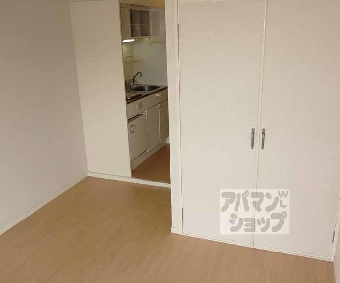 【ノアーズアーク東寺】間取