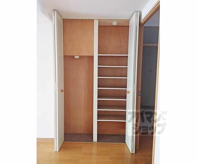 【コトーハイツ伏見稲荷　Ａ棟】間取