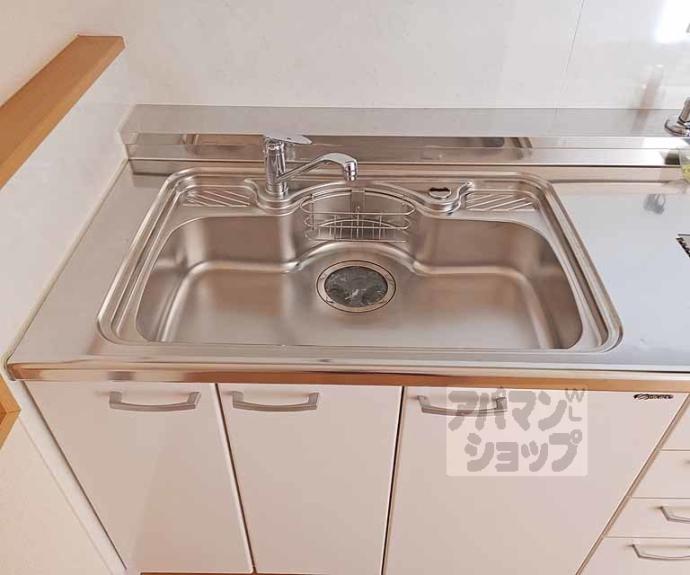 【コトーハイツ伏見稲荷　Ａ棟】間取