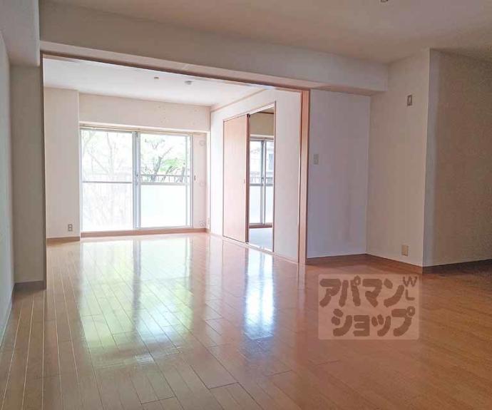 【コトーハイツ伏見稲荷　Ａ棟】間取