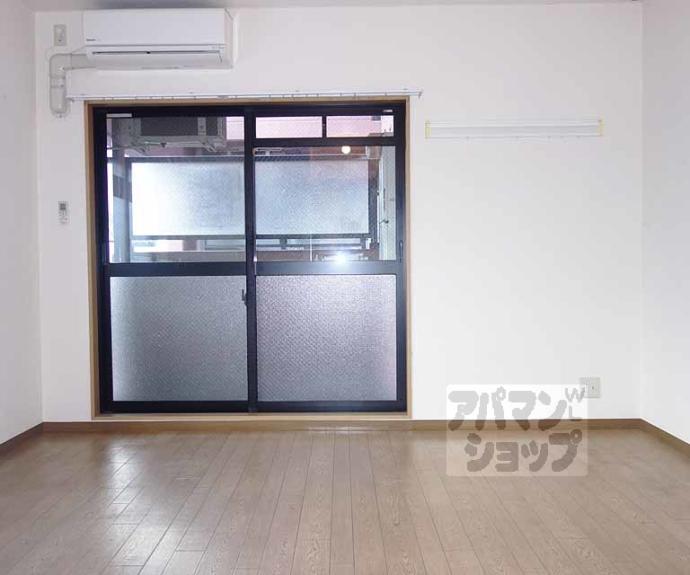 【ＰＡＲＫ　ＳＩＤＥ　秀泉】間取