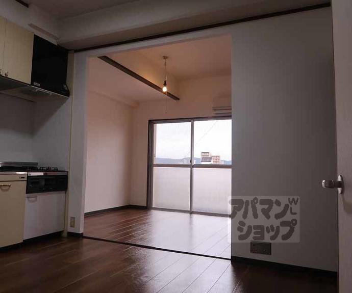 【西大路ハイツ】間取