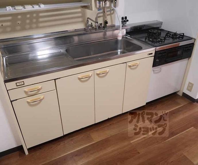 【西大路ハイツ】間取