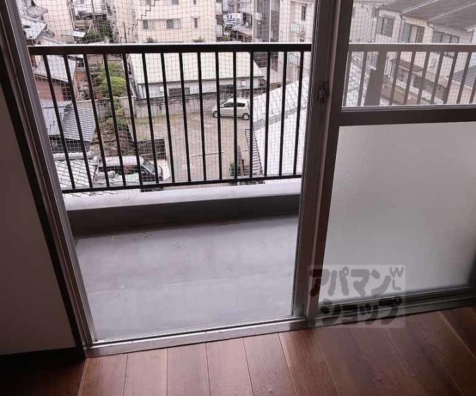 【西大路ハイツ】間取