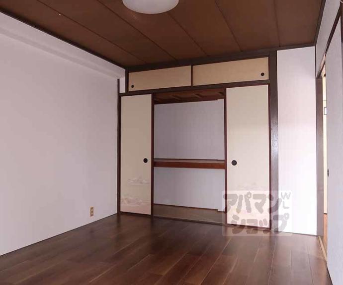 【西大路ハイツ】間取