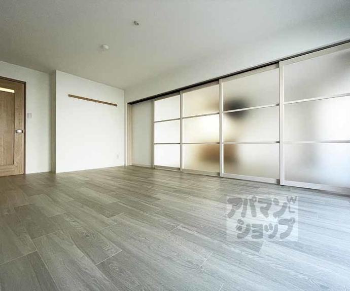 【第８パールハイツ安井】間取