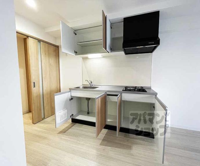 【第８パールハイツ安井】間取