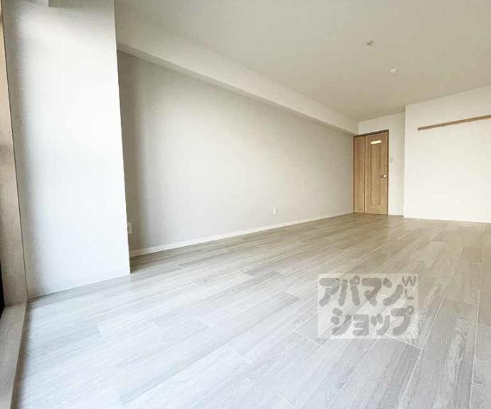 【第８パールハイツ安井】間取