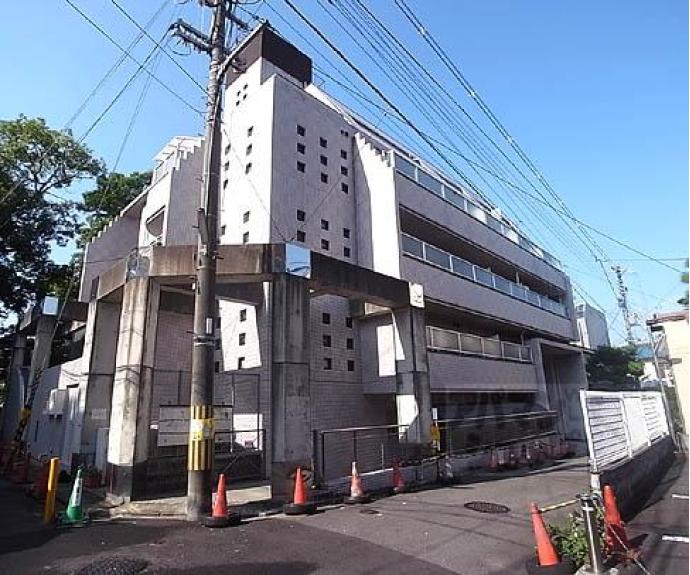 【第８パールハイツ安井】間取