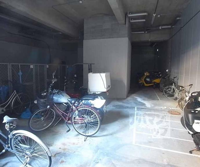 【第８パールハイツ安井】間取