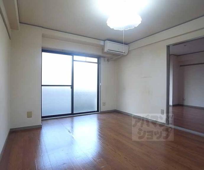 【第８パールハイツ安井】