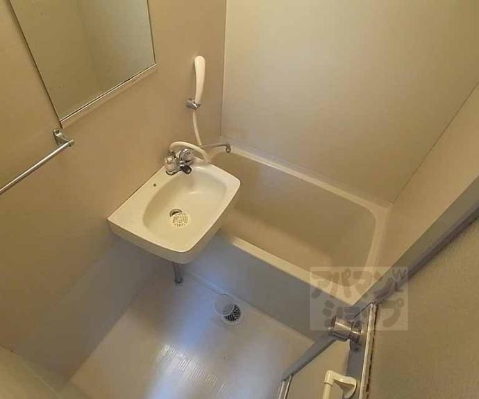 【第８パールハイツ安井】間取