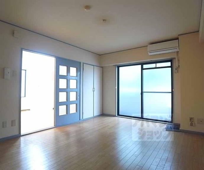 【第８パールハイツ安井】間取