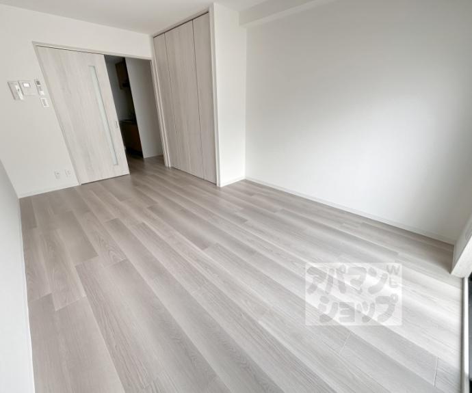 【第８パールハイツ安井】間取