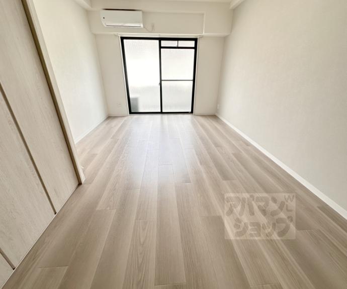 【第８パールハイツ安井】間取