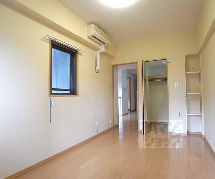 【アパガーデンスクエア四条烏丸】間取