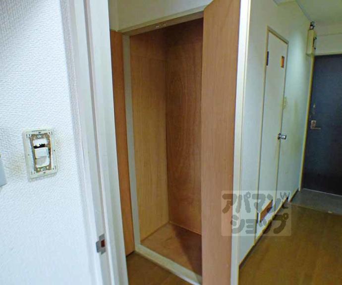 【アクエルド仁王門】