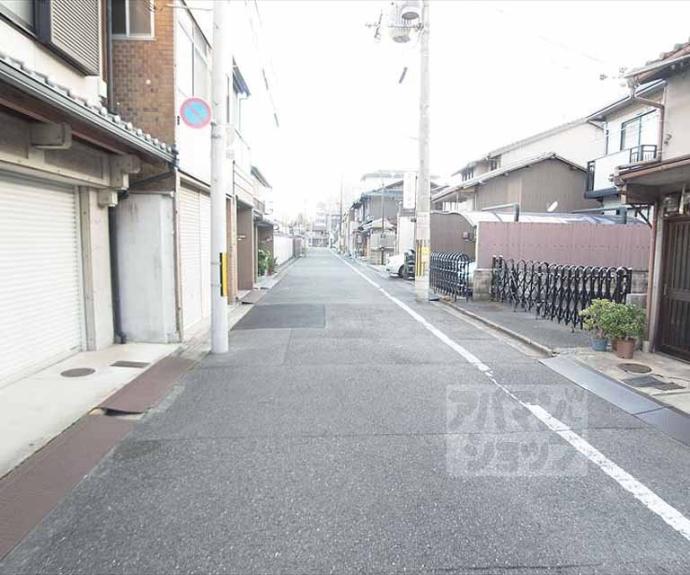 【アクエルド仁王門】