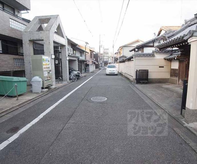 【アクエルド仁王門】