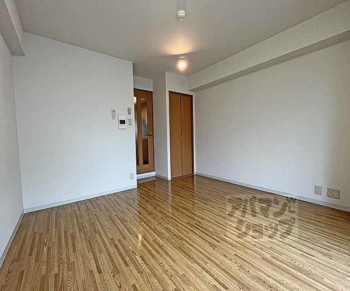 【カーサ大和大路】間取