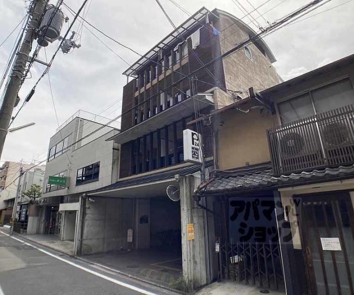 【カーサ大和大路】間取