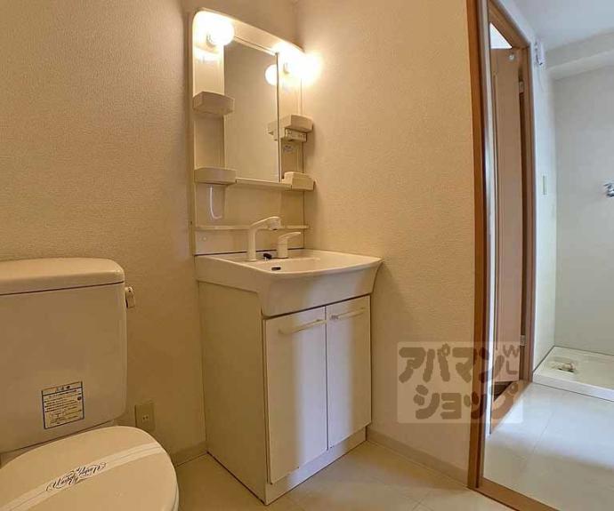 【カーサ大和大路】間取