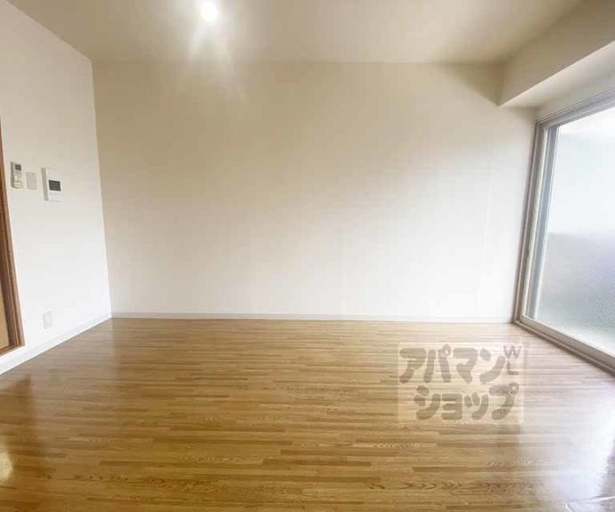 【カーサ大和大路】間取