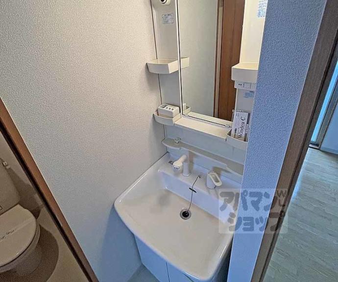 【カーサ大和大路】間取