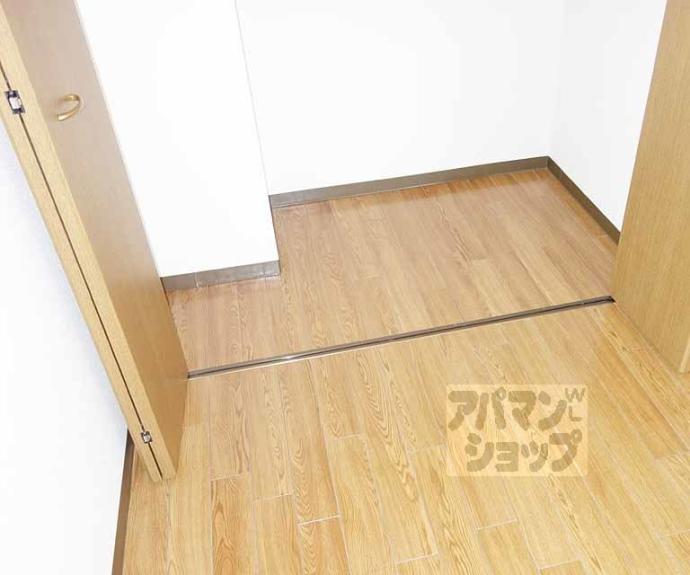 【メディナ烏丸】間取