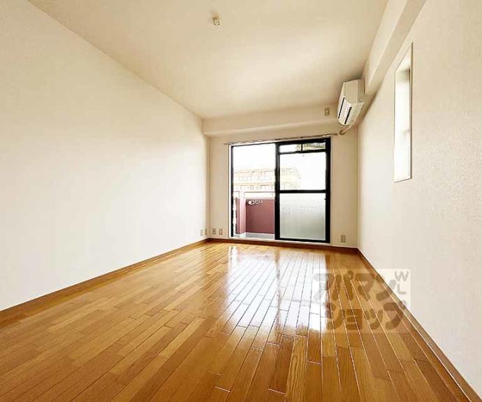 【ライオンズマンション京都烏丸】間取