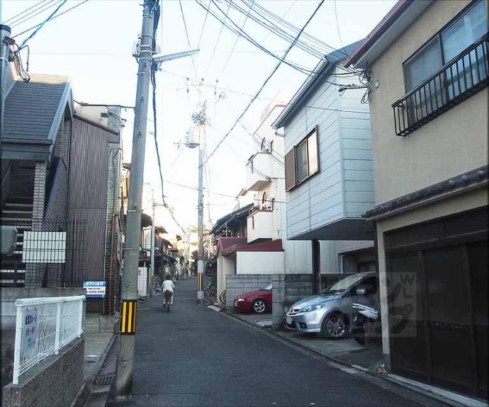 【アンプルールブワ下梅屋】間取