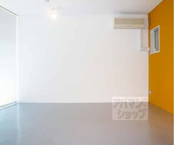 【ＫＡＷＡＲＡＭＡＣＨＩ　ＰＬＡＣＥ】間取