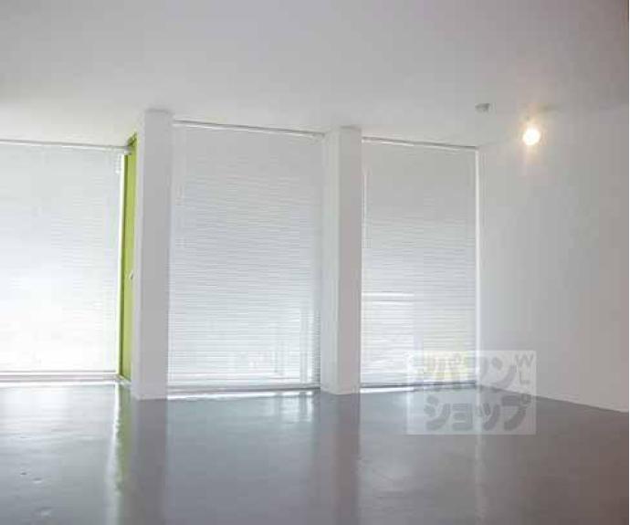 【ＫＡＷＡＲＡＭＡＣＨＩ　ＰＬＡＣＥ】間取