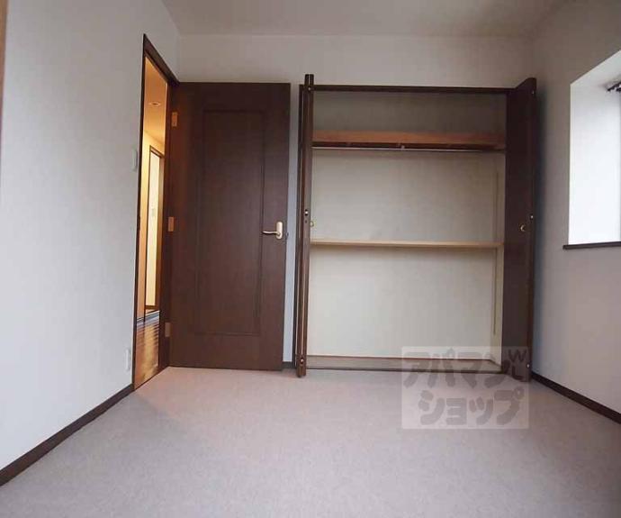 【グラン・コート洛陽】間取