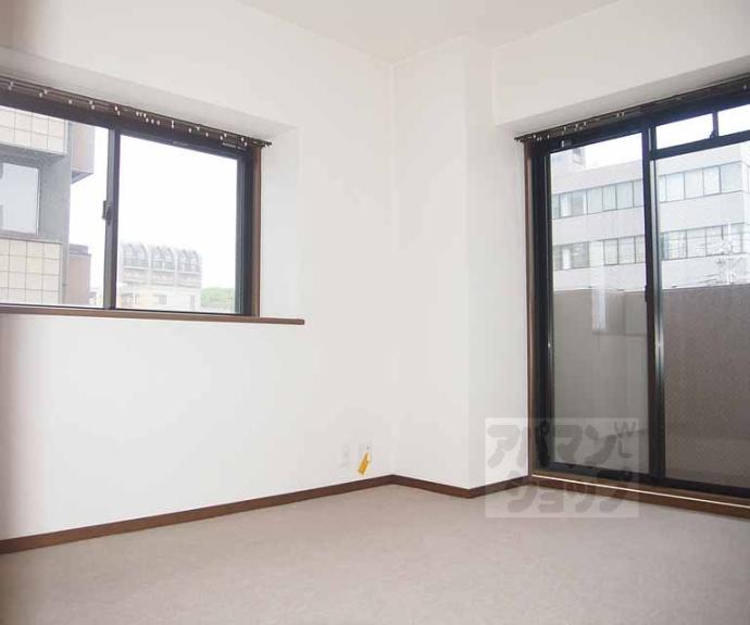 【グラン・コート洛陽】間取