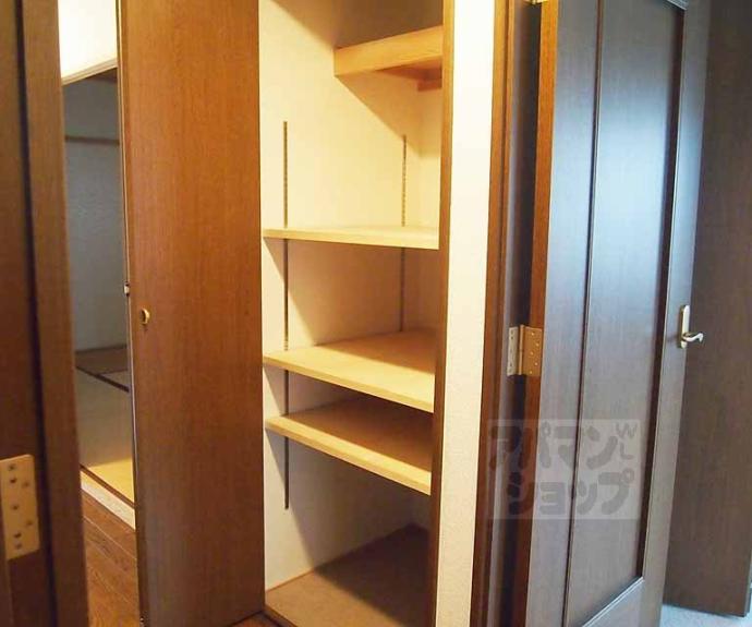 【グラン・コート洛陽】間取