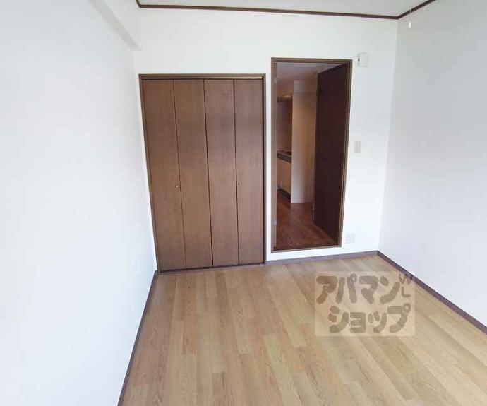 【グラフィーネ槇島】間取