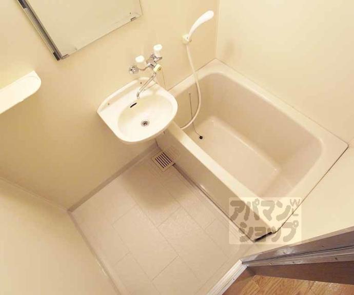 【グラフィーネ槇島】間取