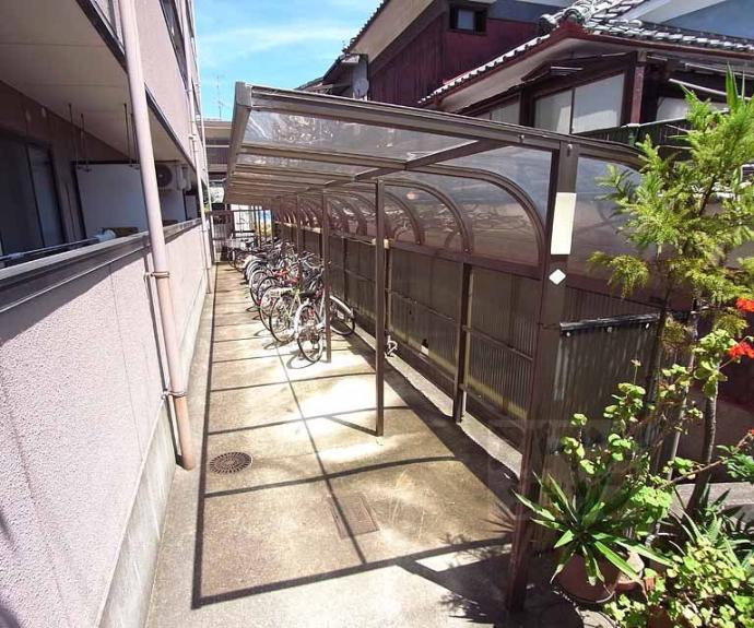 【リバーヒルズ】