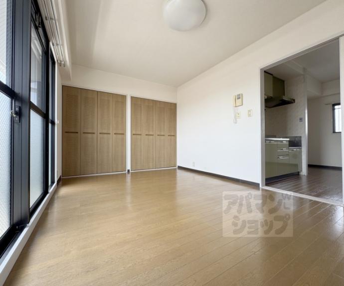 【サンタウン宇治】間取